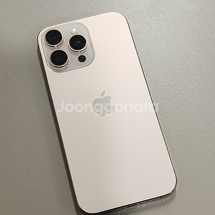 *88만* 아이폰 16프로맥스 512GB 골드 미파손 찰영용 대용량 판매합니다--7