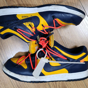 나이키 X 오프화이트 덩크 (280)