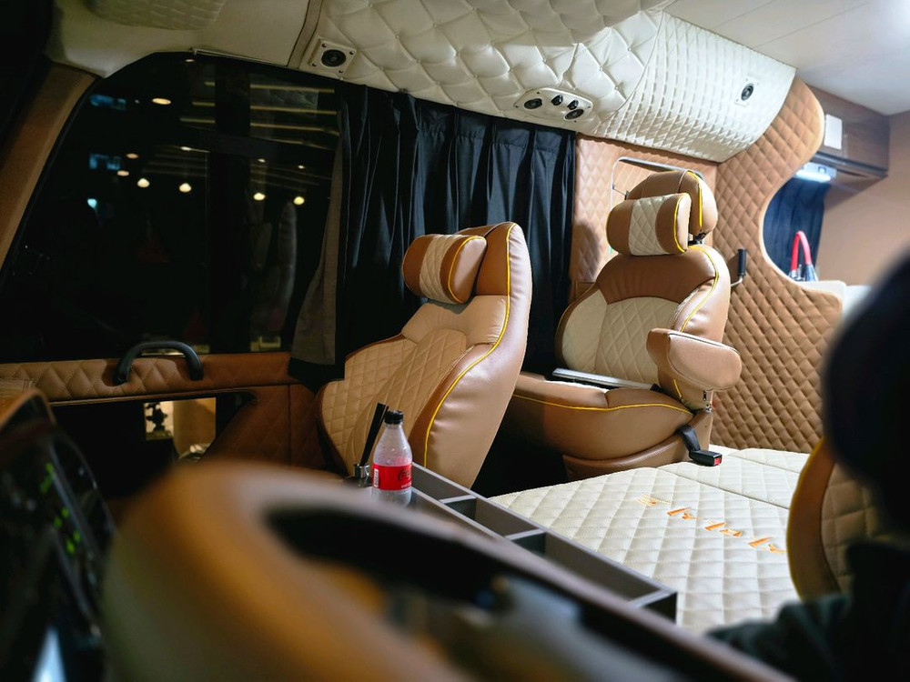 현대 카운티 캠핑카 판매합니다.--4