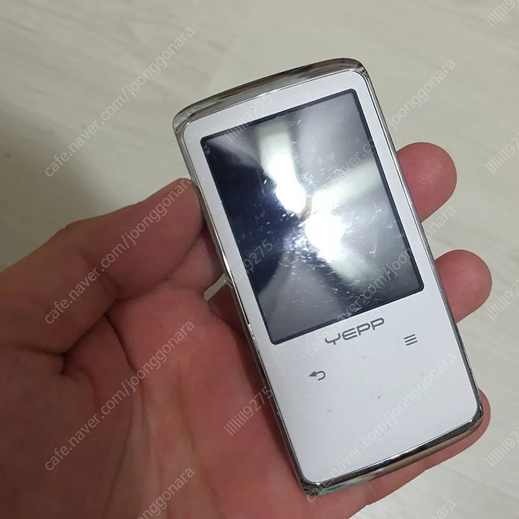 삼성 옙 YEPP YP-Q2 4기가 mp3--1