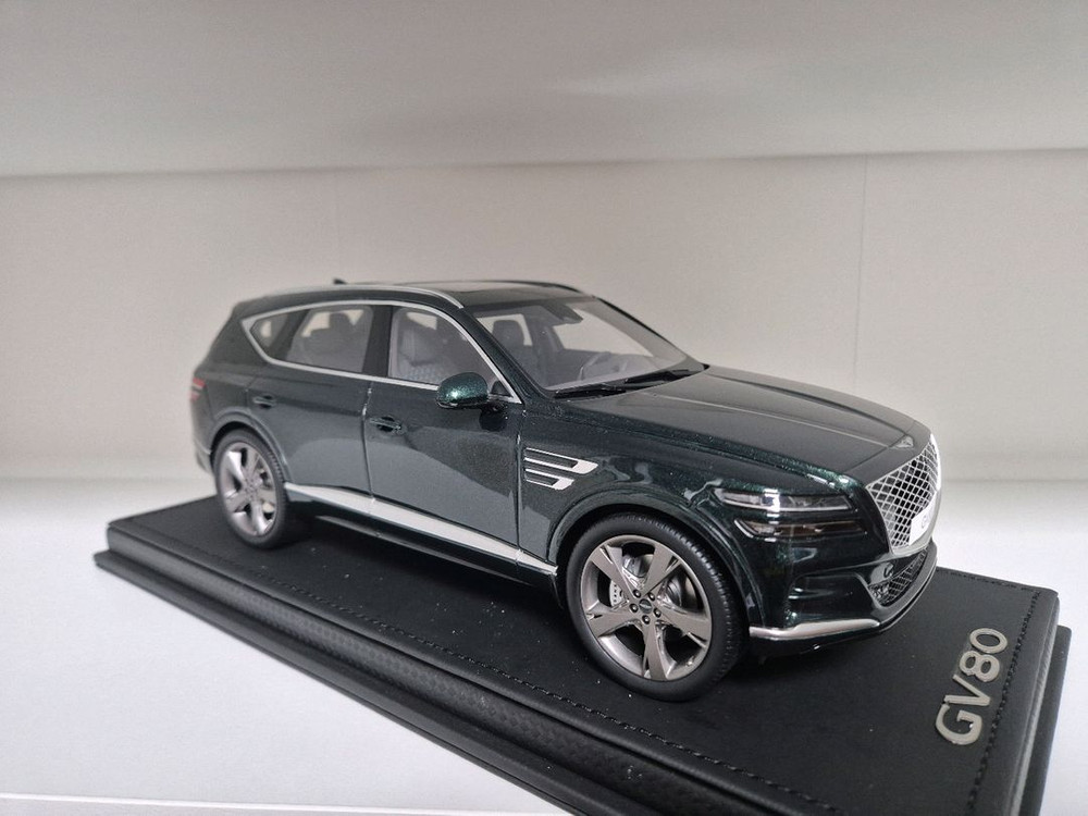 제네시스 GV80 1:18 다이캐스트--2