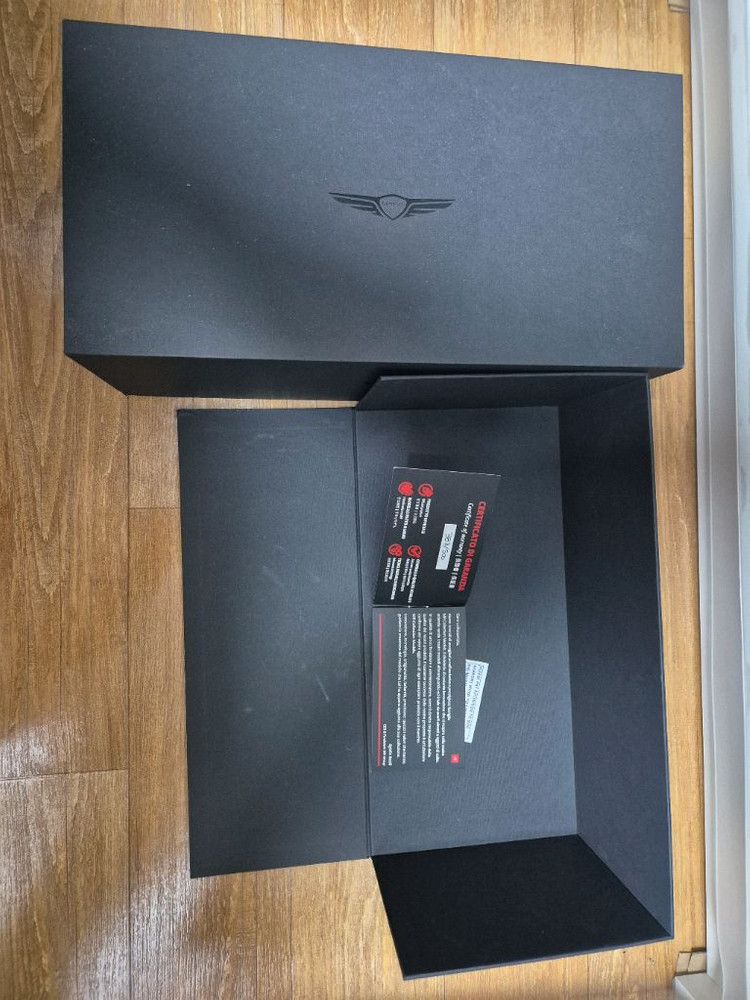 제네시스 GV80 1:18 다이캐스트--5