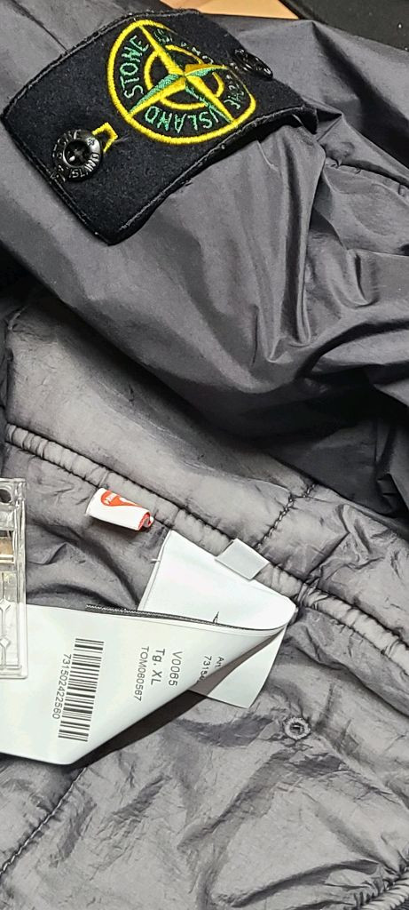 스톤아일랜드 크링클랩스 프리마로프트패딩 XL 이미지