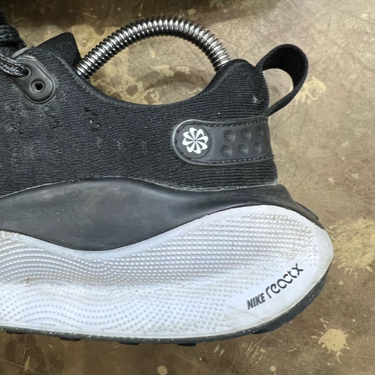 230) 나이키 리액트 인피니티런 런닝화 운동화 신발 이미지
