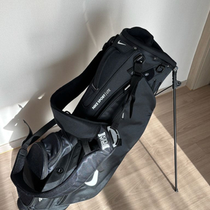 나이키코리아 스포츠 라이트 경량 스탠드백 CV1304