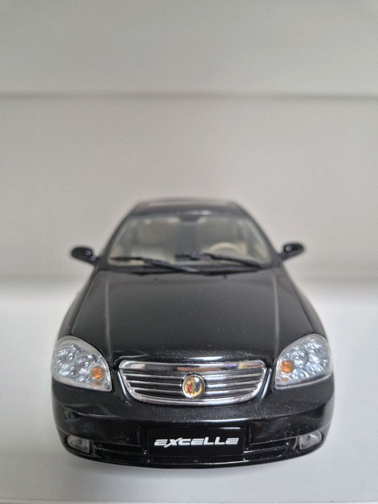 1:18 대우 라세티 세단 다이캐스트 판매--2