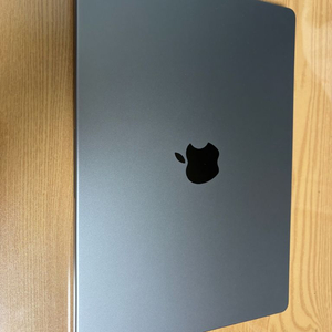 맥북 프로 m3 14인치 16ram/1tb