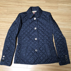 버버리 퀼팅 재킷 3704322