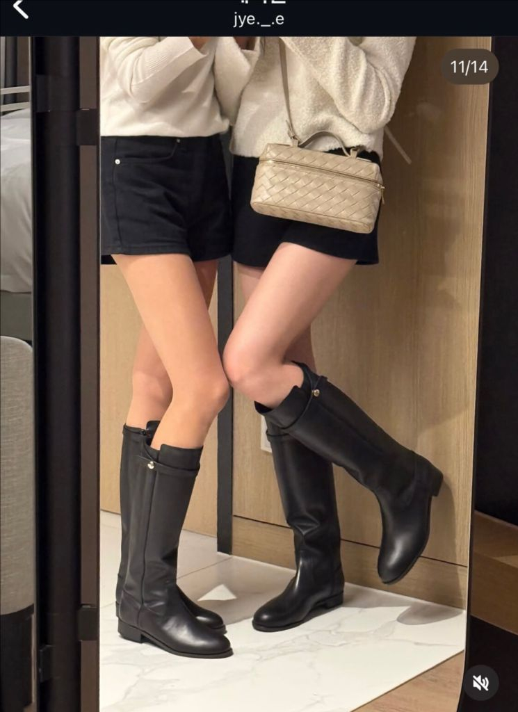 하와 애스콧 롱부츠 220, 3.5cm +비브람 밑창 새상품 풀박 판매합니다.--2