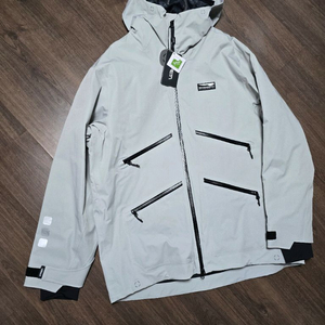 카레타 24/25 vapor자켓 XL 새상품입니다