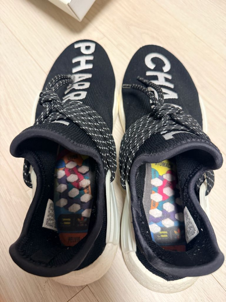 퍼렐 샤넬 nmd 42 이미지