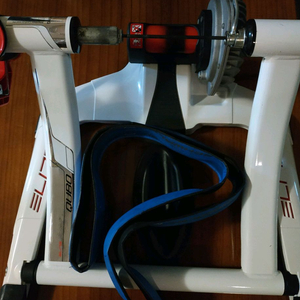 엘리트 고정 로라+로라용 타이어 휠, 펄크럼 레이싱제로