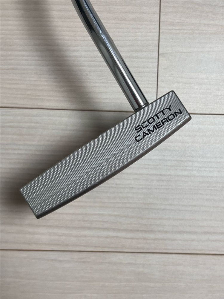 스카티카메론 팬텀7 34인치 퍼터 이미지