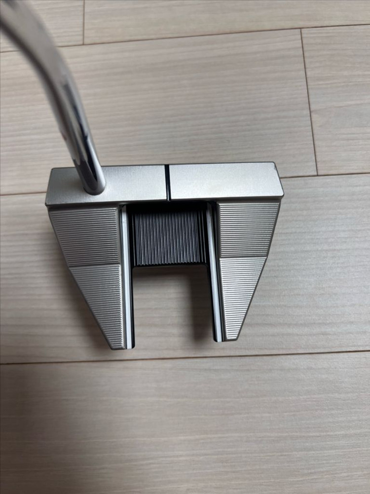 스카티카메론 팬텀7 34인치 퍼터 이미지