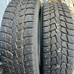 205 70 15포터윈터스노우타이어2개2057015 이미지