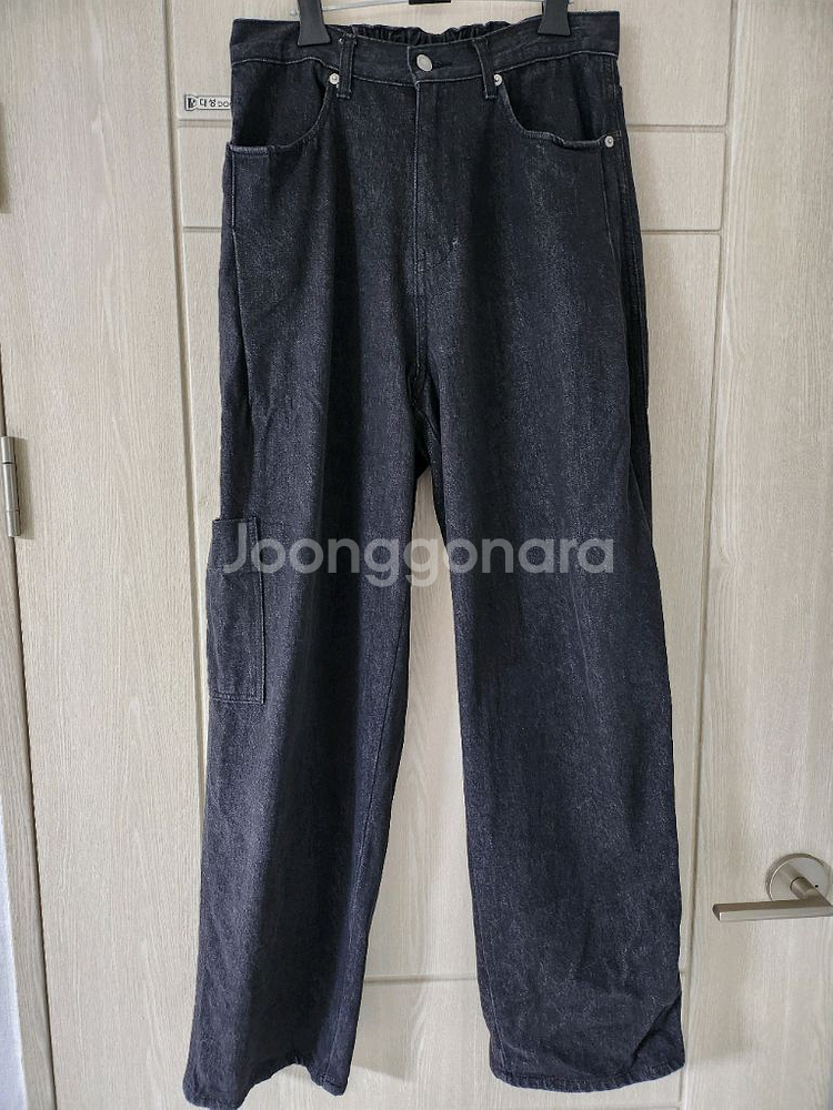 (중고)발루트 카펜터 사이드 턱 팬츠 블랙워시드 1사이즈--1