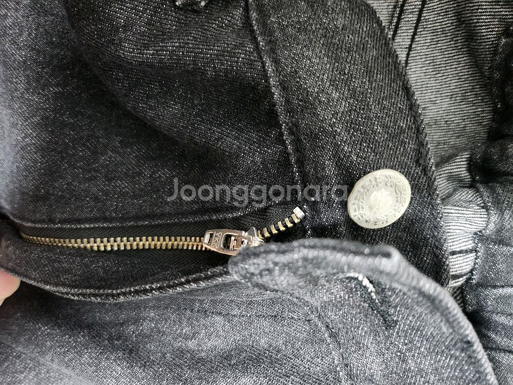 (중고)발루트 카펜터 사이드 턱 팬츠 블랙워시드 1사이즈--3