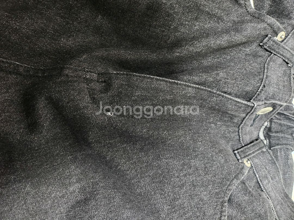 (중고)발루트 카펜터 사이드 턱 팬츠 블랙워시드 1사이즈--4