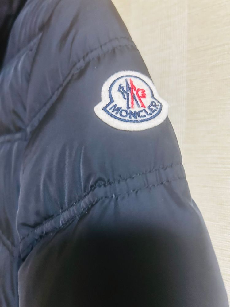 몽클레어 여성 패딩 점퍼--1