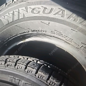 봉고 넥센 스노우타이어 세트 팝니다