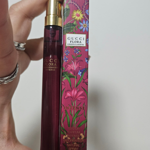 (새제품)구찌 플로라 골져스 가드니아 오 드 퍼퓸 10ml