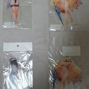 라스트오리진 공식 미개봉 아크릴 스탠드 피규어 개당 1.5만에 팔아요. 이미지