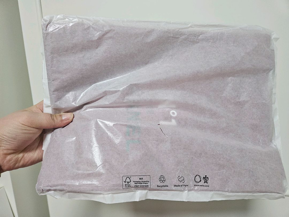(정품)샤넬 뷰티 에코백 레드까멜리아 에코백&숄더백 새제품 이미지