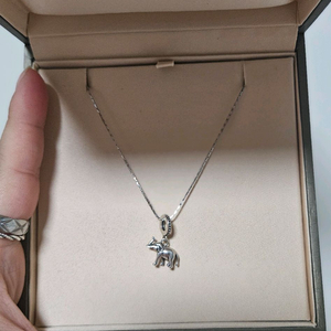 (새제품)코끼리 은 팬던트 목걸이 / 커플목걸이 / 우정목걸이 은s925