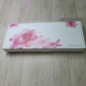 바밀로 VA108M 매화로즈축 키보드 팝니다 이미지