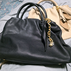 닥스 플러피플라워 블랙 가죽 토드백3개