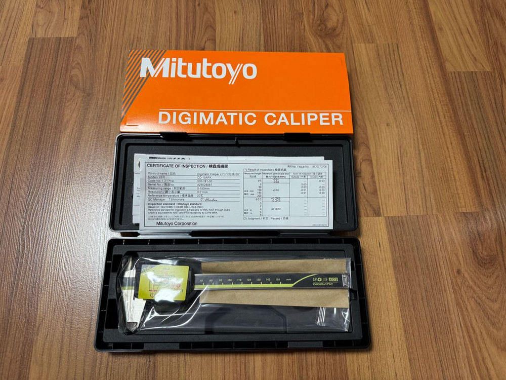 미쓰도요 디지털 버니어 캘리퍼스 150mm 미개봉 새상품 판매합니다--1