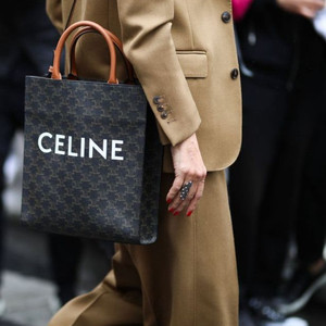 셀린느 카바스백 스몰사이즈