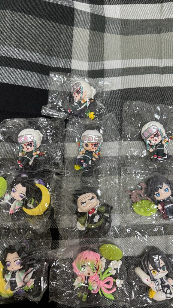 귀멸의 칼날 탄생화 피규어 판매(봉투 미개봉 새상품) 이미지