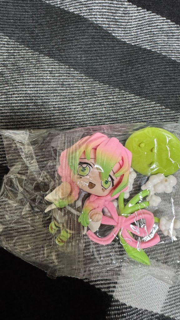 귀멸의 칼날 탄생화 피규어 판매(봉투 미개봉 새상품) 이미지