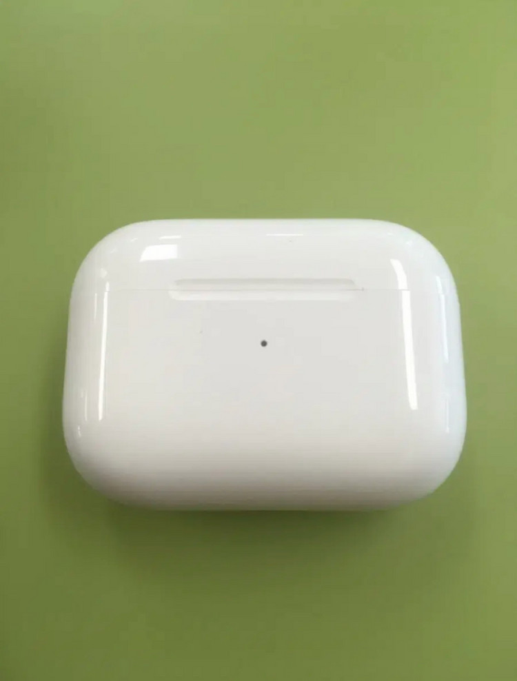 애플 에어팟 프로 2세대 급처합니다 네고 가능 최대한 맞춰드려요--1