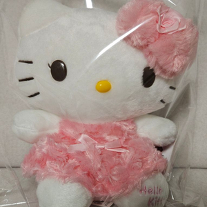 속눈썹키티인형 25cm 핑크드레스