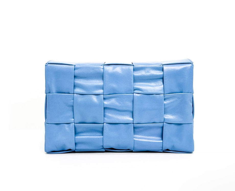 보테가베네타 유광 레더 카세트백 크로스백 윈드스웹트--2