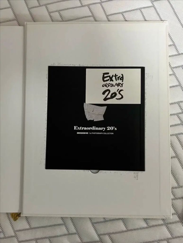 빅뱅 공식 사진집 엑스트라오디너리 20s 포토북--1