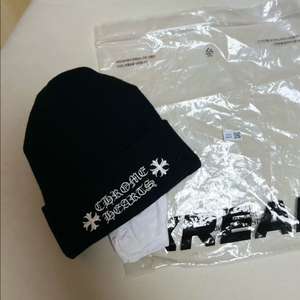 크롬하츠 로고 비니