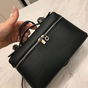 데일리룩 미니 크로스백