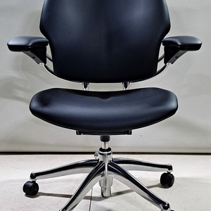 휴먼스케일 프리덤 태스크 가죽 의자