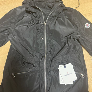 몽클레어 바람막이