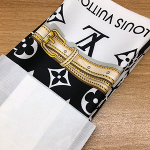 루이비통 컨피덴셜 방도 스카프