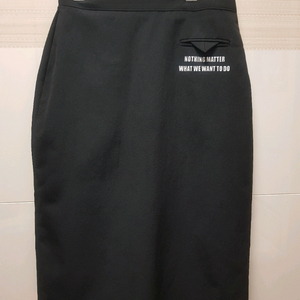 뒤트임롱검정치마 새옷M사이즈신축성있음