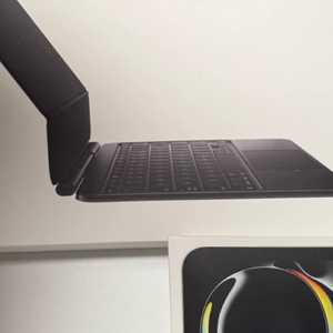 2025 아이패드 매직키보드 신품급 박풀