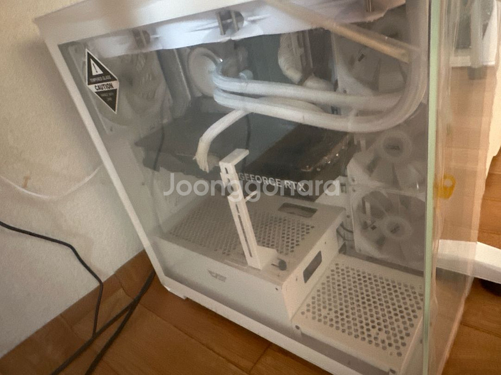 고성능 게이밍 PC 본체 i7-14700KF + RTX 4070급처 Ti 풀 구성--1