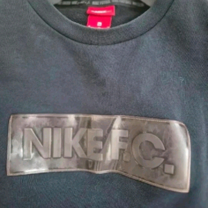 나이키 FC 로고 맨투맨!새상품급!