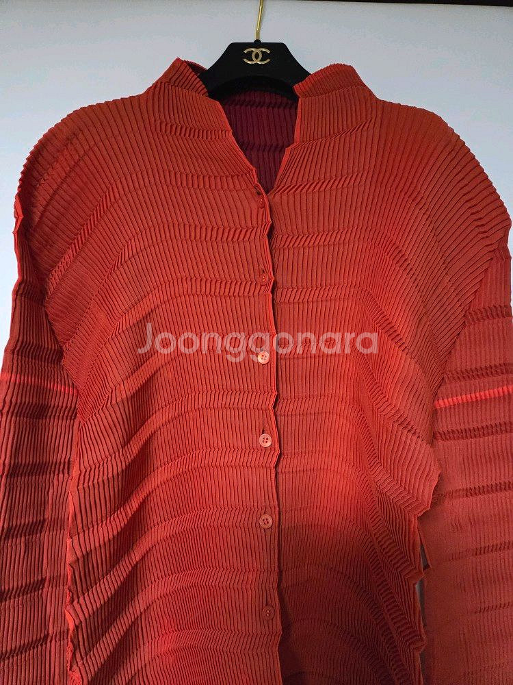 이세이미야케 ISSEY MIYAKE 입체 가디건 새제품 (2)--2