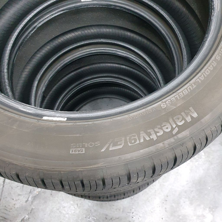 255 45 19 2554519금호마제스티ev 임판급한대분판매--7