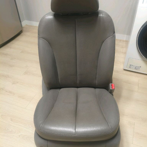 그랜드카니발r11인승 1열시트